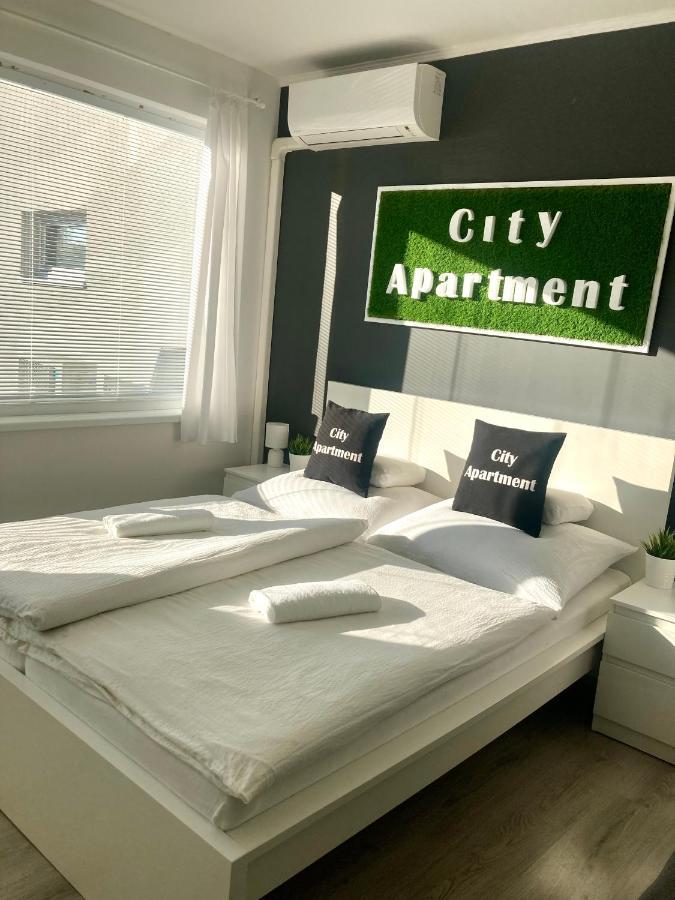 City Apartment Štúrovo Εξωτερικό φωτογραφία